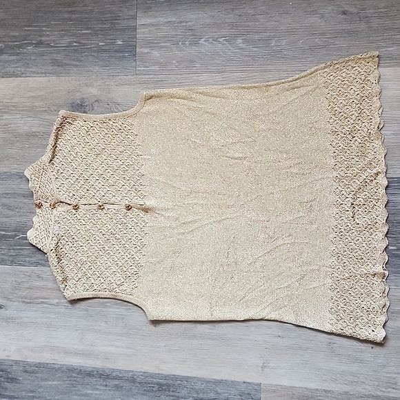 St. John Metallic Gold Sleeveless Blouse - Picture 9 of 16